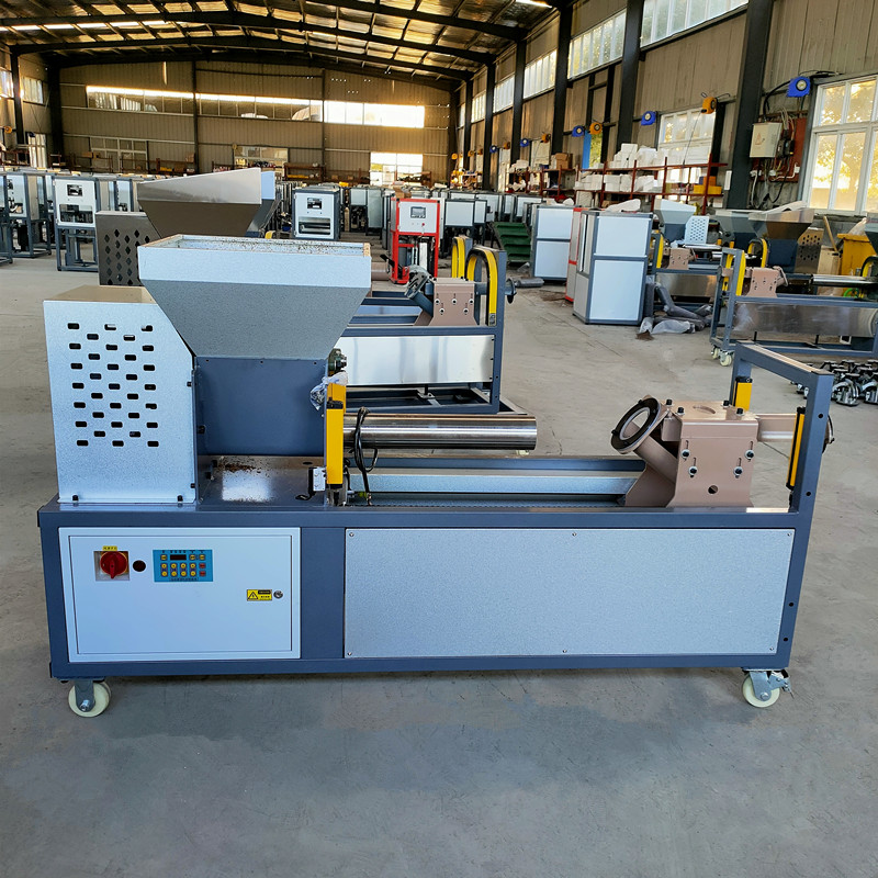 香菇平菇装扎一体机佳润食用菌装袋扎口程控回旋装袋机平菇扎口机