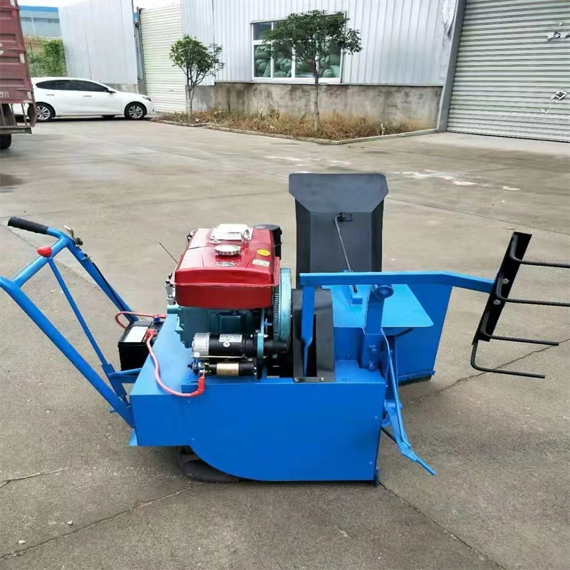 佳润机械食用菌拌料机香菇平菇自走式搅拌机棉籽壳玉米芯菌料拌料